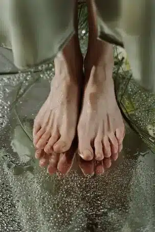 Oriflame Feet Up Advanced Intensive Moisture Foot Mask